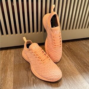APL Techloom Phantom Peach Sneakers
